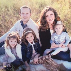 Meet your Posher, Laurel